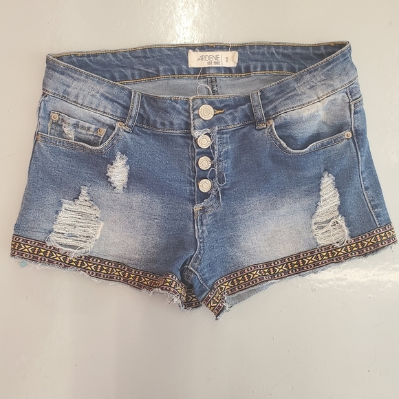 Ardene | Denim Printed Predistressed Shorts - Picture 1 of 8